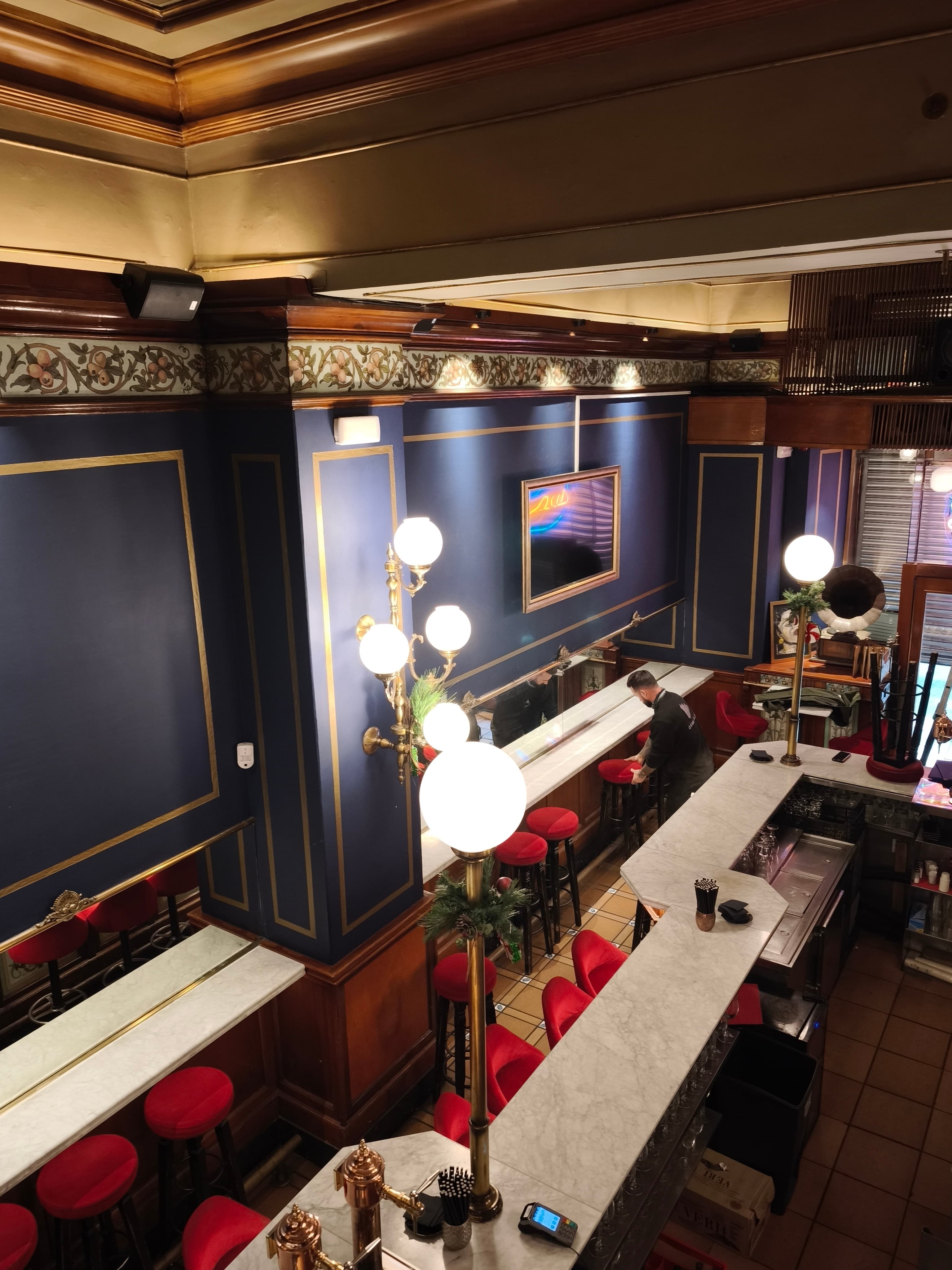 Sistema de Sonido Ambiental — Restaurante en Barcelona